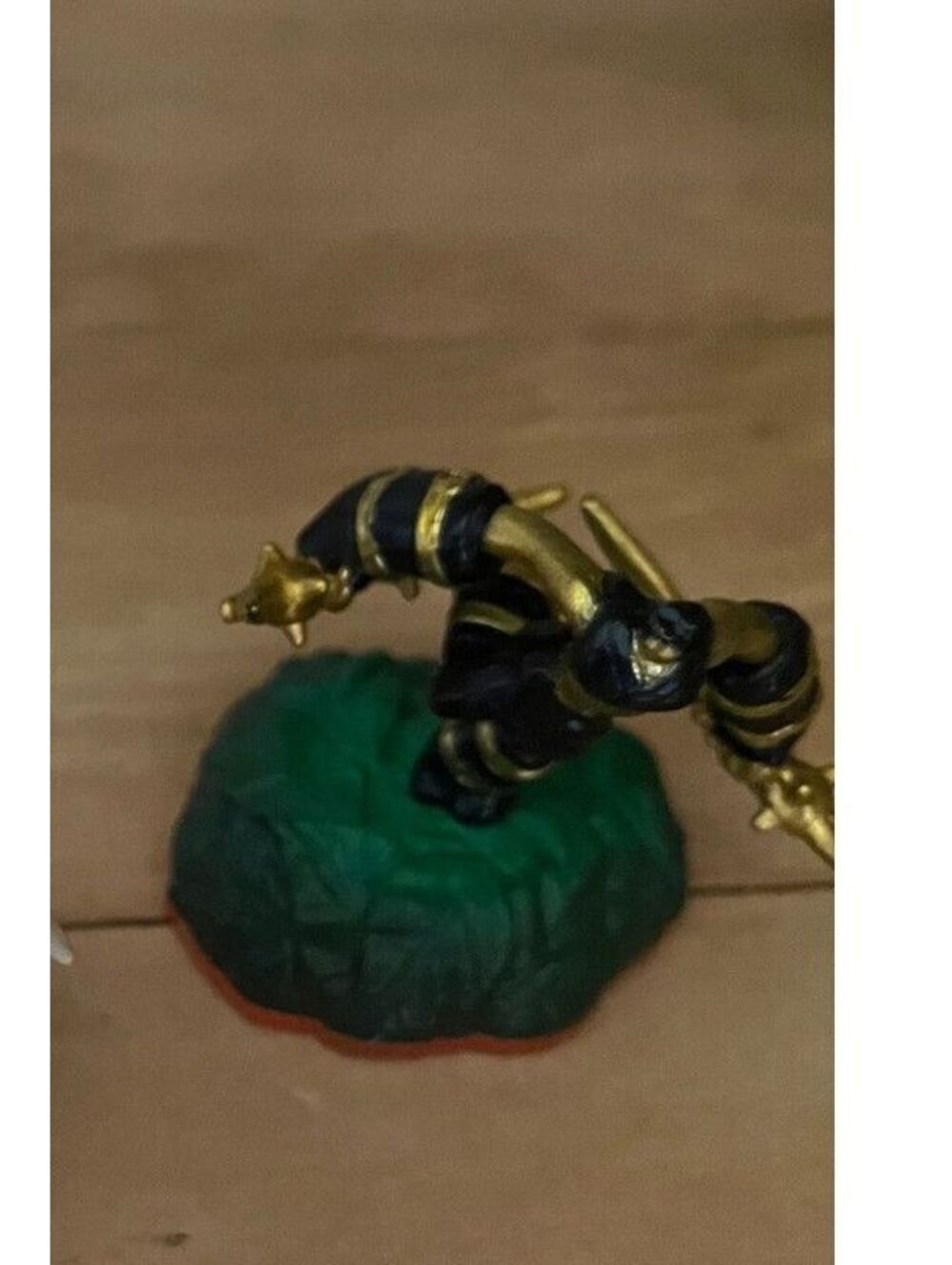 Skylanders Giants Character - Legendary Stealth Elf - Life Element